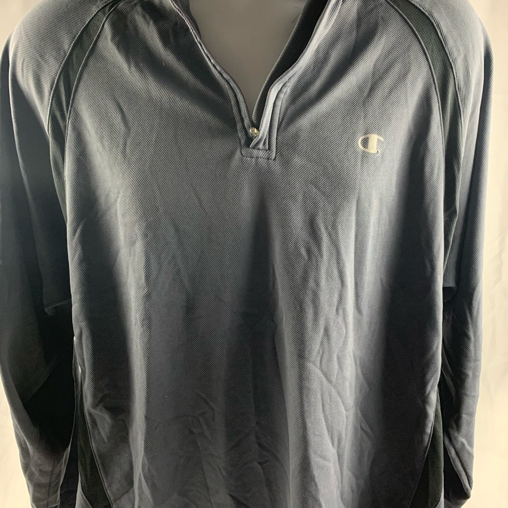 Champion Jacket - Picture 5 of 6